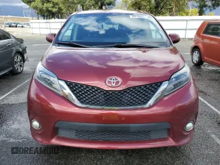 2017 Toyota Sienna SE with VIN 5TDXZ3DC3HS779123, listed as a Copart auction lot 49278885 with 0 mi miles and Salvage Title. Bid and sale history available at carsss.com. Image 5.
