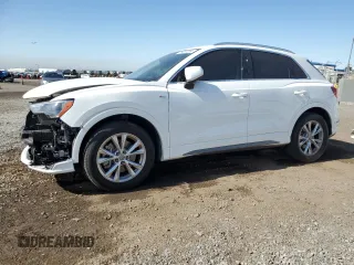 2021 Audi Q3 S line Premium with VIN WA1DECF38M1008136, listed as a Copart auction lot 75091334 with 31,003 mi miles and Salvage Title. Bid and sale history available at carsss.com. Image 1.