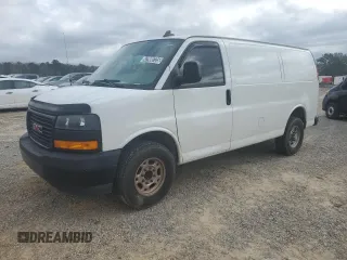 2020 GMC Savana Cargo Van with VIN 1GTW7AFG1L1148656, listed as a Copart auction lot 47980725 with 167,596 mi miles and Clean Title. Bid and sale history available at carsss.com. Image 1.