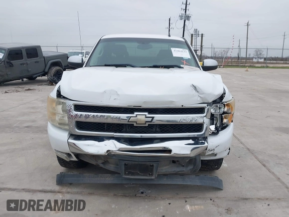 2010 Chevrolet Silverado 1500 LT with VIN 1GCSCSE00AZ293058, listed as a IAAI auction lot 41464133 with 164,865 mi miles and . Bid and sale history available at DreamBid. Image 6.