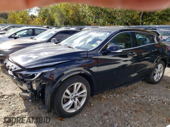 2018 Infiniti QX30 ESSENTIAL with VIN SJKCH5CP9JA057995, listed as a Copart auction lot 71195723 with 32,373 mi miles. Bid and sale history available at carsss.com. Image 1.