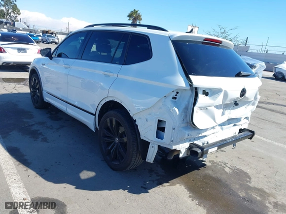 2020 Volkswagen Tiguan SE with VIN 3VV3B7AX8LM063202, listed as a IAAI auction lot 41731419 with 41,241 mi miles. Bid and sale history available at carsss.com. Image 3.
