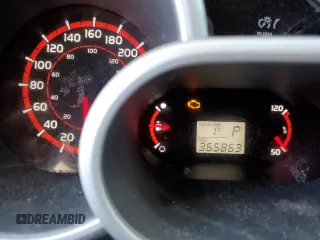 2010 Pontiac Vibe w/1SA with VIN 5Y2SP6E8XAZ412042, listed as a Copart auction lot 80751423 with 365,863 mi miles and Non Repairable. Bid and sale history available at carsss.com. Image 9.