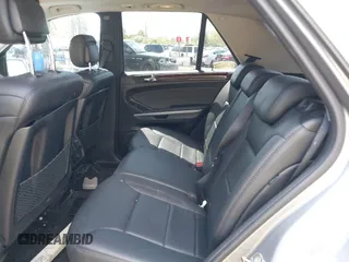 2010 Mercedes-Benz M 350 with VIN 4JGBB8GBXAA575061, listed as a IAAI auction lot 42212656 with 194,718 mi miles and . Bid and sale history available at DreamBid. Image 8.