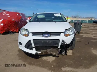 2013 Ford Focus SE with VIN 1FADP3K21DL301951, listed as a IAAI auction lot 41847106 with 78,540 mi miles. Bid and sale history available at carsss.com. Image 6.