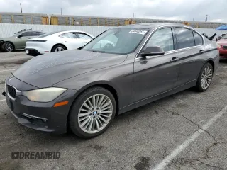 2013 BMW 3 Series 328i with VIN WBA3C1G54DNR46717, listed as a Copart auction lot 54440865 with 195,267 mi miles and Salvage Title. Bid and sale history available at carsss.com. Image 1.