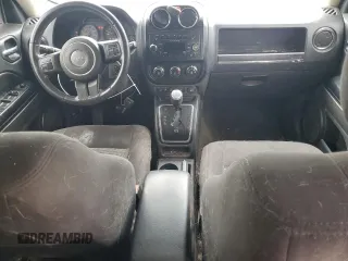 2017 Jeep Patriot High Altitude with VIN 1C4NJPFA0HD209237, listed as a Copart auction lot 54102785 with 184,433 mi miles and Clean Title. Bid and sale history available at carsss.com. Image 8.