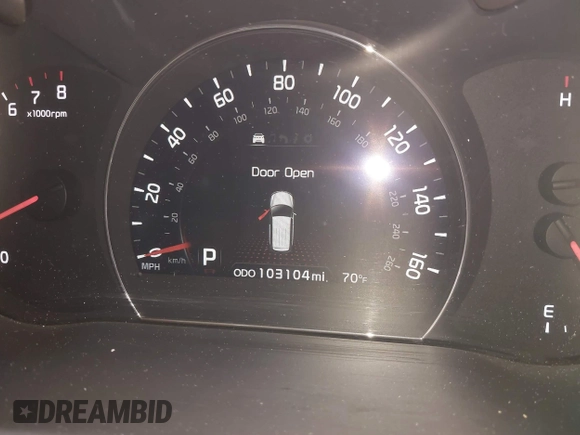 2014 Kia Sorento SX with VIN 5XYKW4A75EG440789, listed as a IAAI auction lot 41937425 with 103,104 mi miles. Bid and sale history available at carsss.com. Image 16.