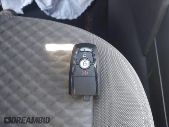 2020 Ford Escape SE с VIN 1FMCU9G65LUA45282, выставлен на аукционе IAAI как лот 42098126 с пробегом 37 729 миль миль и . История ставок и продаж доступна на DreamBid. Изображение 11.