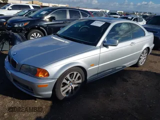 2001 BMW 3 Series 330Ci with VIN WBABN53401JU34692, listed as a IAAI auction lot 41763039 with 204,062 mi miles. Bid and sale history available at carsss.com. Image 2.