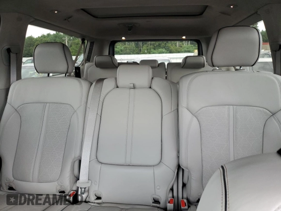 2023 Jeep Grand Wagoneer Series II с VIN 1C4SJSFP2PS564530, выставлен на аукционе Copart как лот 66197974 с пробегом 14 125 миль миль и Списание • Salvage title. История ставок и продаж доступна на DreamBid. Изображение 10.
