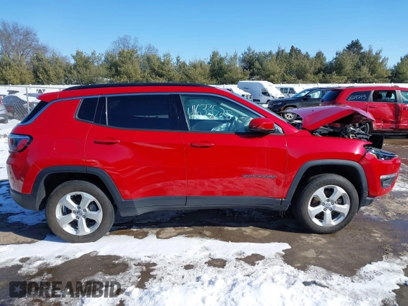 2018 Jeep Compass Altitude with VIN 3C4NJDBB0JT192615, listed as a IAAI auction lot 41633528 with 81,983 mi miles and . Bid and sale history available at carsss.com. Image 12.