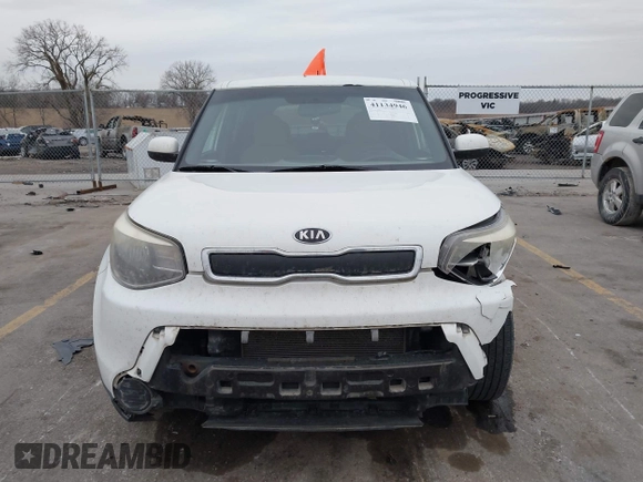 2014 Kia Soul with VIN KNDJN2A29E7745748, listed as a IAAI auction lot 41134946 with 277,310 mi miles. Bid and sale history available at carsss.com. Image 13.