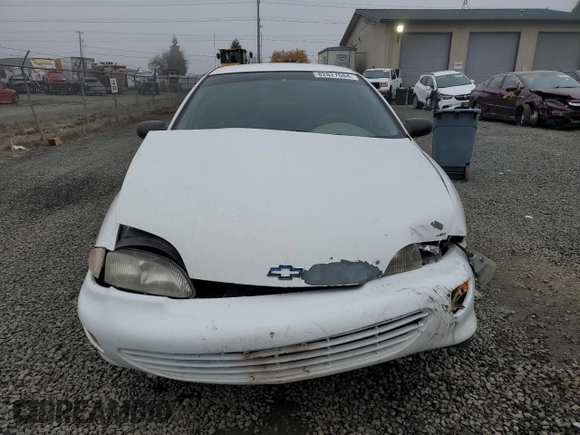 1999 Chevrolet Cavalier LS with VIN 3G1JF524XXS849368, listed as a Copart auction lot 82827684 with 222,203 mi miles and Salvage Title. Bid and sale history available at carsss.com. Image 5.