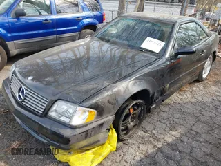 2000 Mercedes-Benz SL-Class with VIN WDBFA68F4YF191528, listed as a IAAI auction lot 41775425 with 86,654 mi miles. Bid and sale history available at carsss.com. Image 2.