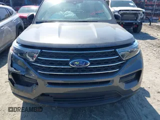2020 Ford Explorer XLT with VIN 1FMSK7DH0LGB14180, listed as a IAAI auction lot 41671804 with 76,677 mi miles. Bid and sale history available at carsss.com. Image 12.