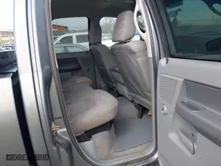 2006 Dodge Ram 1500 SLT with VIN 1D7HU18256S696795, listed as a IAAI auction lot 41886256 with 195,698 mi miles. Bid and sale history available at carsss.com. Image 8.