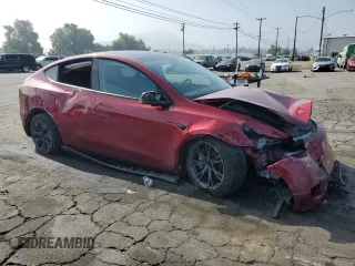 2024 Tesla Model Y с VIN 7SAYGDED3RF166676, выставлен на аукционе Copart как лот 60792165 с пробегом 22 445 миль миль и Списание • Salvage title. История ставок и продаж доступна на DreamBid. Изображение 4.