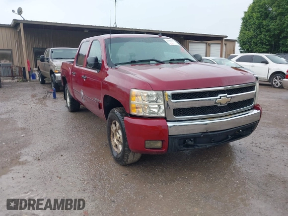 2007 Chevrolet Silverado 1500 LTZ with VIN 2GCEK13M971635849, listed as a IAAI auction lot 42108671 with 240,844 mi miles. Bid and sale history available at carsss.com. Image 1.