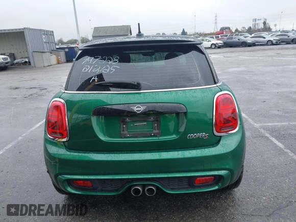 2020 MINI Hardtop Cooper S z VIN WMWXR5C08L2L85651, wystawiony jako IAAI lot #41521346 z przebiegiem 40 863 mil mil oraz . Historia ofert i sprzedaży dostępna na DreamBid. Obrazek 17.