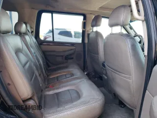 2003 Ford Explorer z VIN 1FMDU75K13ZB31975, wystawiony jako Copart lot #83894734 z przebiegiem 311 881 mil mil oraz Szkoda całkowita • Salvage title. Historia ofert i sprzedaży dostępna na DreamBid. Obrazek 11.