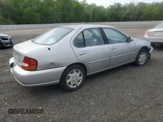 1999 Nissan Altima XE z VIN 1N4DL01D1XC202466, wystawiony jako Copart lot #54548015 z przebiegiem 131 409 mil mil oraz Szkoda całkowita • Salvage title. Historia ofert i sprzedaży dostępna na DreamBid. Obrazek 3.