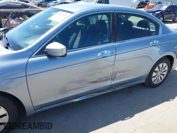 2011 Honda Accord LX z VIN 1HGCP2F33BA024538, wystawiony jako IAAI lot #42267599 z przebiegiem 142 787 mil mil oraz . Historia ofert i sprzedaży dostępna na DreamBid. Obrazek 6.