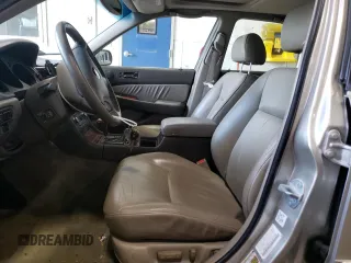 2004 Acura RL w/Navigation System z VIN JH4KA96644C004769, wystawiony jako Copart lot #59800205 z przebiegiem 172 279 mil mil oraz Szkoda całkowita • Salvage title. Historia ofert i sprzedaży dostępna na DreamBid. Obrazek 7.