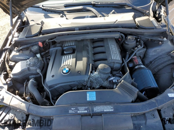 2009 BMW 3 Series 328i xDrive with VIN WBAWV53519PF95574, listed as a Copart auction lot 50928265 with 186,937 mi miles and Salvage Title. Bid and sale history available at carsss.com. Image 12.