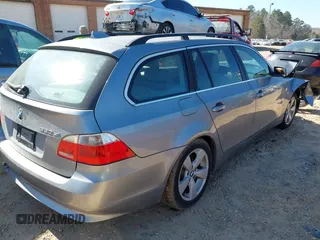2006 BMW 5 Series 530xi with VIN WBANN73596CN03330, listed as a IAAI auction lot 41649814 with 209,815 mi miles and . Bid and sale history available at carsss.com. Image 4.