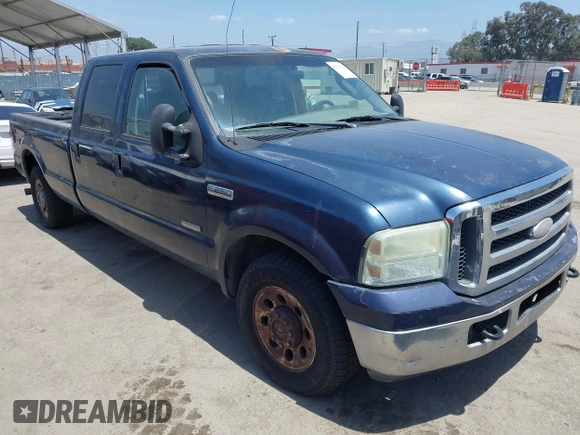 2005 Ford F-250 XL with VIN 1FTSW20PX5EC83274, listed as a IAAI auction lot 42279325 with Not provided miles and . Bid and sale history available at DreamBid. Image 1.