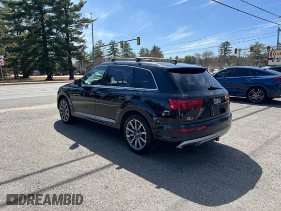 2017 Audi Q7 Premium Plus with VIN WA1LAAF73HD037871, listed as a Copart auction lot 51755805 with 124,032 mi miles and Clean Title. Bid and sale history available at carsss.com. Image 3.