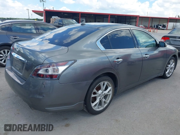2014 Nissan Maxima S с VIN 1N4AA5AP8EC499295, выставлен на аукционе IAAI как лот 42582316 с пробегом 120 482 миль миль и . История ставок и продаж доступна на DreamBid. Изображение 4.