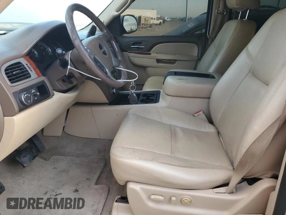 2012 GMC Yukon SLT with VIN 1GKS1CE03CR287810, listed as a Copart auction lot 73743304 with 206,122 mi miles and Salvage Title. Bid and sale history available at carsss.com. Image 7.