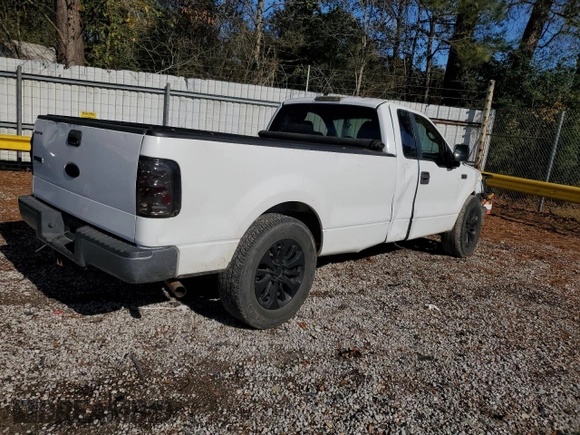 2008 Ford F-150 XL with VIN 1FTRF12W78KE35224, listed as a Copart auction lot 86400554 with Not Provided miles and Salvage Title. Bid and sale history available at carsss.com. Image 3.