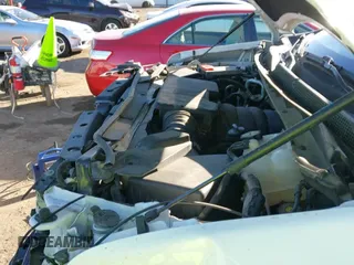 2022 Chevrolet Suburban Z71 z VIN 1GNSKDKD6NR150067, wystawiony jako IAAI lot #41684815 z przebiegiem 73 416 mil mil oraz . Historia ofert i sprzedaży dostępna na DreamBid. Obrazek 20.