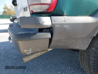 1999 Ford Explorer XLT с VIN 1FMZU32E4XZC06946, выставлен на аукционе IAAI как лот 40644003 с пробегом 302 458 миль миль и . История ставок и продаж доступна на DreamBid. Изображение 12.