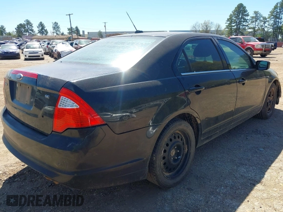 2010 Ford Fusion SE with VIN 3FAHP0HA6AR393781, listed as a IAAI auction lot 41868100 with 228,232 mi miles. Bid and sale history available at carsss.com. Image 4.