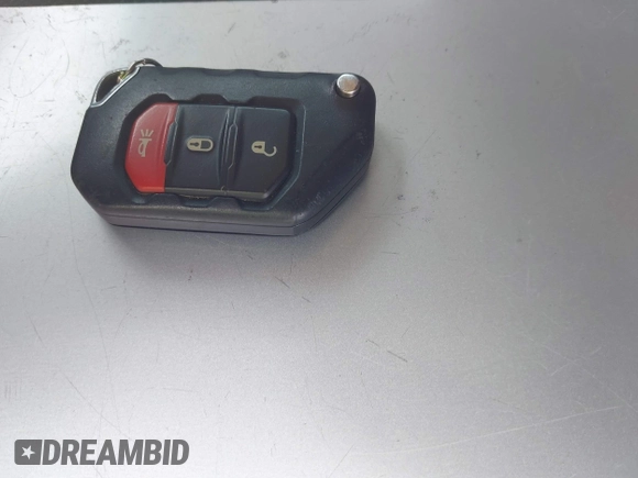 2019 Jeep Wrangler Unlimited Sahara with VIN 1C4HJXEG4KW573157, listed as a IAAI auction lot 42118373 with 105,890 mi miles and . Bid and sale history available at DreamBid. Image 11.