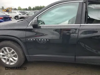 2024 Chevrolet Traverse LS with VIN 1GNESTKWXRJ139814, listed as a Copart auction lot 58866285 with 19,985 mi miles and Salvage title. Bid and sale history available at DreamBid. Image 7.