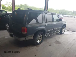 1998 Ford Explorer XL z VIN 1FMZU34X8WUC69252, wystawiony jako IAAI lot #42308913 z przebiegiem 140 858 mil mil oraz . Historia ofert i sprzedaży dostępna na DreamBid. Obrazek 4.