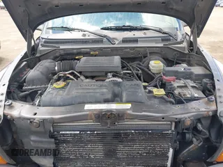 2003 Dodge Durango Sport z VIN 1D4HS38NX3F571790, wystawiony jako IAAI lot #42331620 z przebiegiem 254 130 mil mil oraz . Historia ofert i sprzedaży dostępna na DreamBid. Obrazek 10.