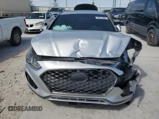 2018 Hyundai Sonata Limited with VIN 5NPE34AF9JH682131, listed as a Copart auction lot 49841385 with 132,617 mi miles and Clean Title. Bid and sale history available at carsss.com. Image 5.