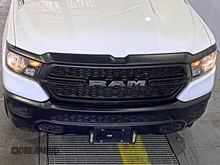 2023 Ram 1500 Tradesman с VIN 1C6RRFGG5PN620477, выставлен на аукционе IAAI как лот 42610477 с пробегом 18 553 миль миль и . История ставок и продаж доступна на DreamBid. Изображение 1.