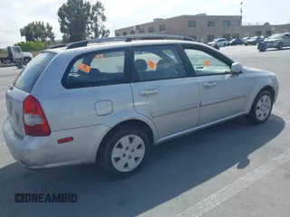 2006 Suzuki Forenza z VIN KL5JD86Z06K325179, wystawiony jako IAAI lot #42507357 z przebiegiem Nie podano mil oraz . Historia ofert i sprzedaży dostępna na DreamBid. Obrazek 4.