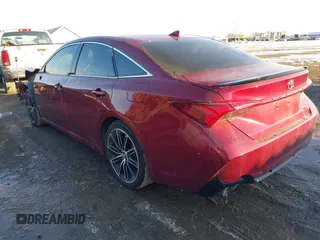 2019 Toyota Avalon XLE with VIN 4T1BZ1FB8KU023417, listed as a IAAI auction lot 41410801 with 43,089 mi miles. Bid and sale history available at carsss.com. Image 3.