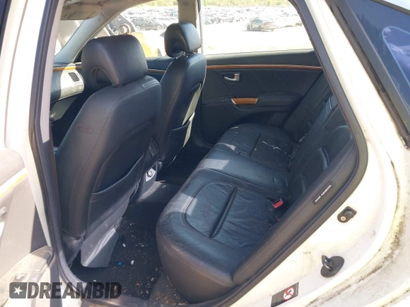 2006 Hyundai Azera SE with VIN KMHFC46F66A097045, listed as a IAAI auction lot 41998208 with 203,817 mi miles and . Bid and sale history available at DreamBid. Image 8.
