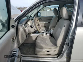 2008 Mercury Mariner with VIN 4M2CU81158KJ38053, listed as a Copart auction lot 80590274 with 80,454 mi miles and Salvage Title. Bid and sale history available at carsss.com. Image 7.