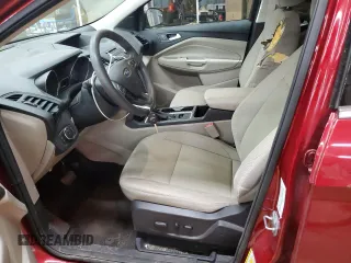 2017 Ford Escape SE with VIN 1FMCU0GD3HUD03980, listed as a Copart auction lot 82914104 with 87,237 mi miles and Non Repairable. Bid and sale history available at carsss.com. Image 7.