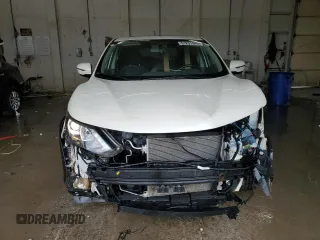 2017 Nissan Rogue S z VIN JN1BJ1CP3HW009050, wystawiony jako Copart lot #51291945 z przebiegiem 109 244 mil mil oraz Szkoda całkowita • Salvage title. Historia ofert i sprzedaży dostępna na DreamBid. Obrazek 5.